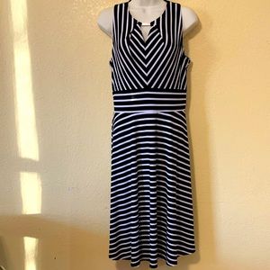 Stripped sleeveless dress